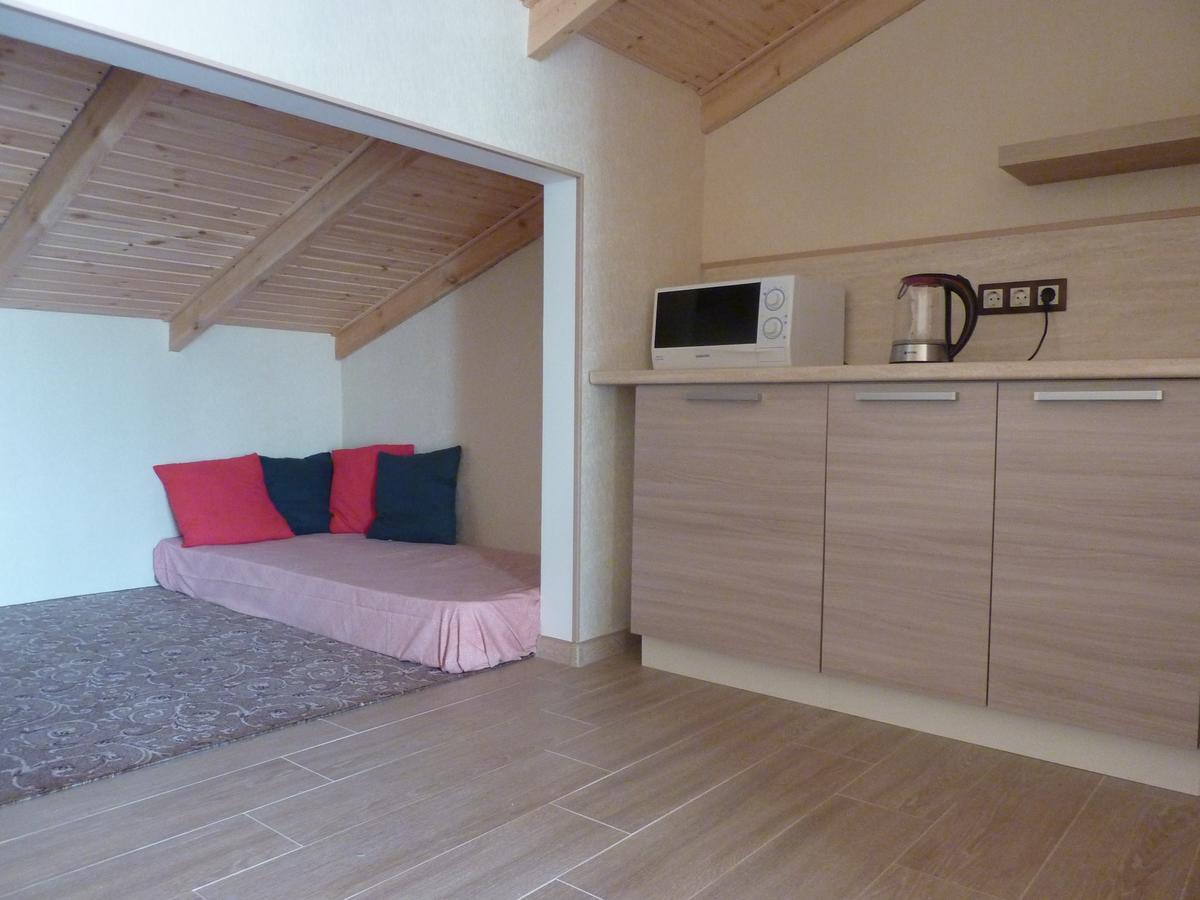 Guest House Letto Gagra Exterior foto